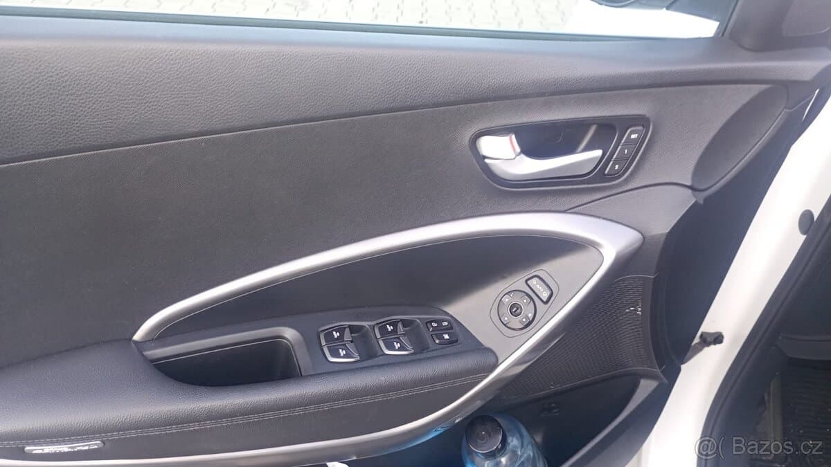 2016 Hyundai SANTA FE - 7
