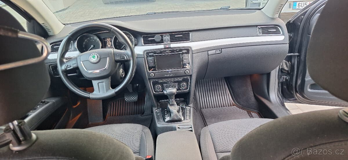 2011 Škoda SUPERB - 7