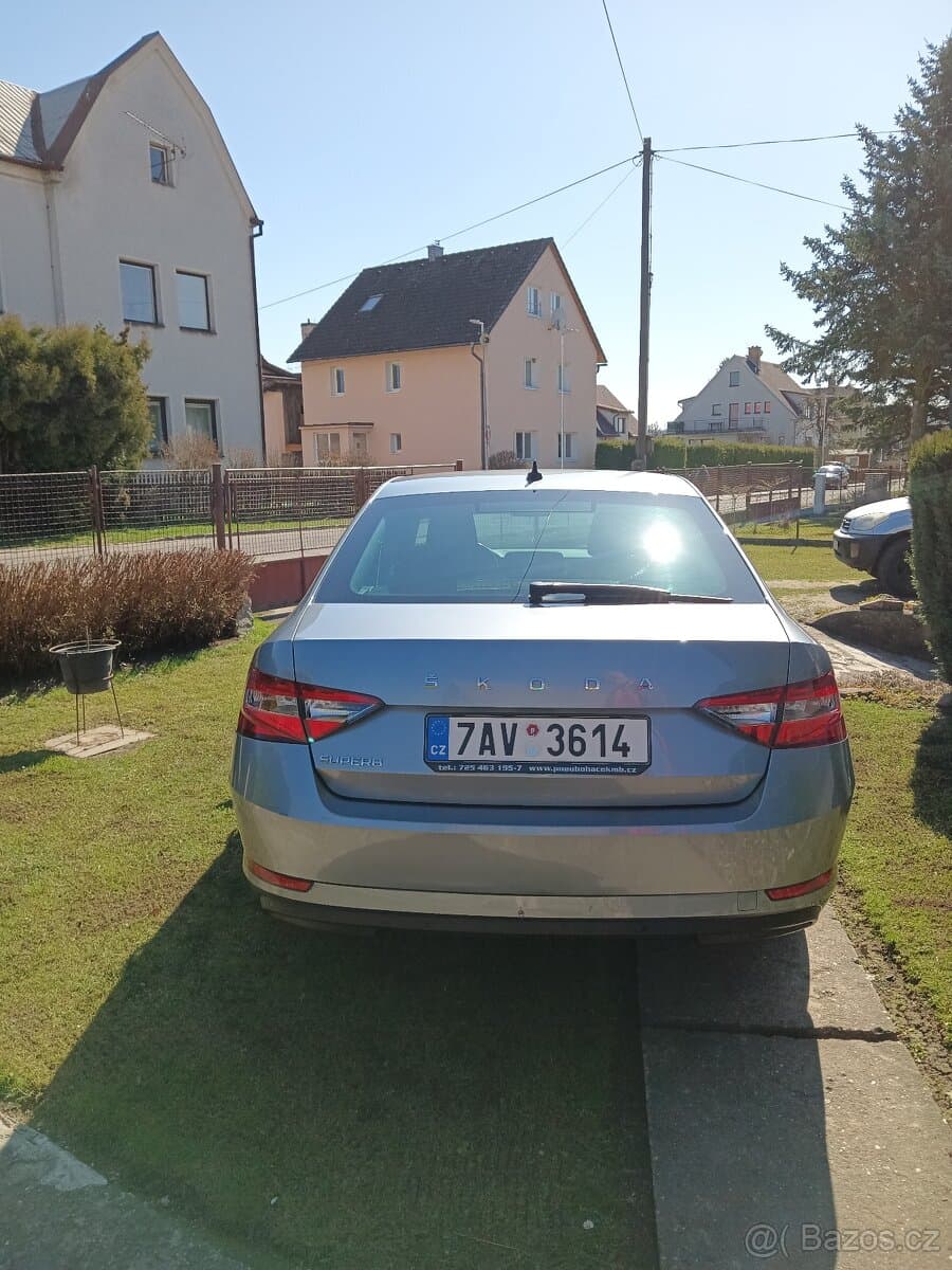 2019 Škoda SUPERB - 7