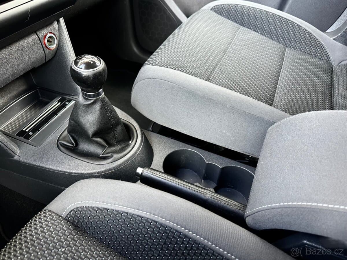2011 Volkswagen TOURAN - 7
