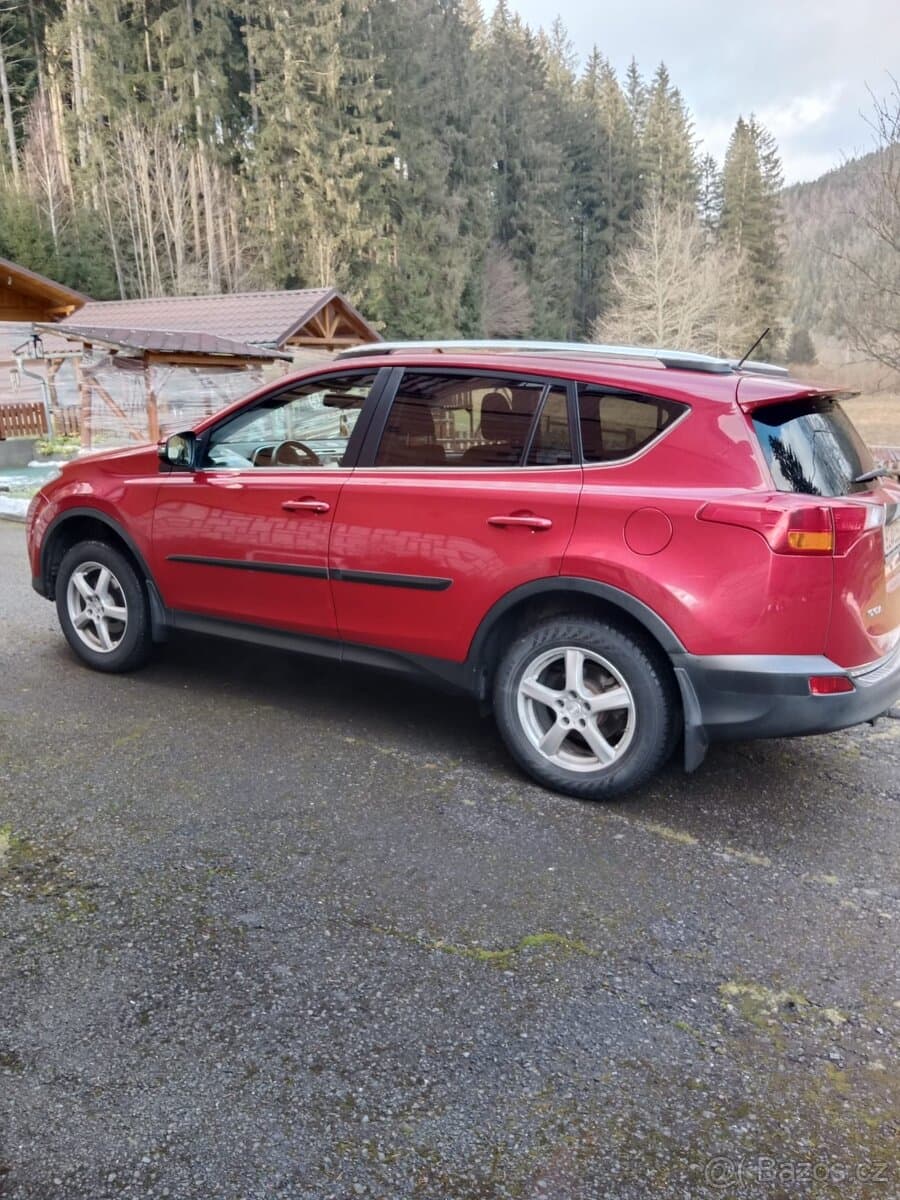 2014 Toyota RAV4 - 7