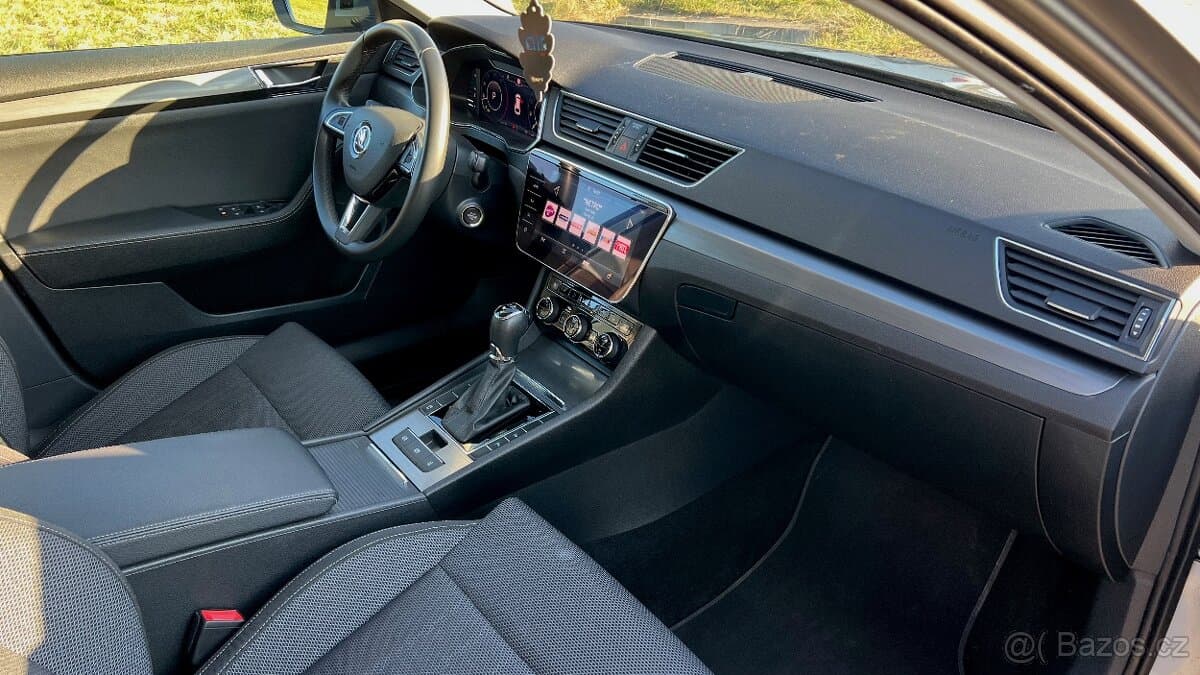 2020 Škoda SUPERB - 7