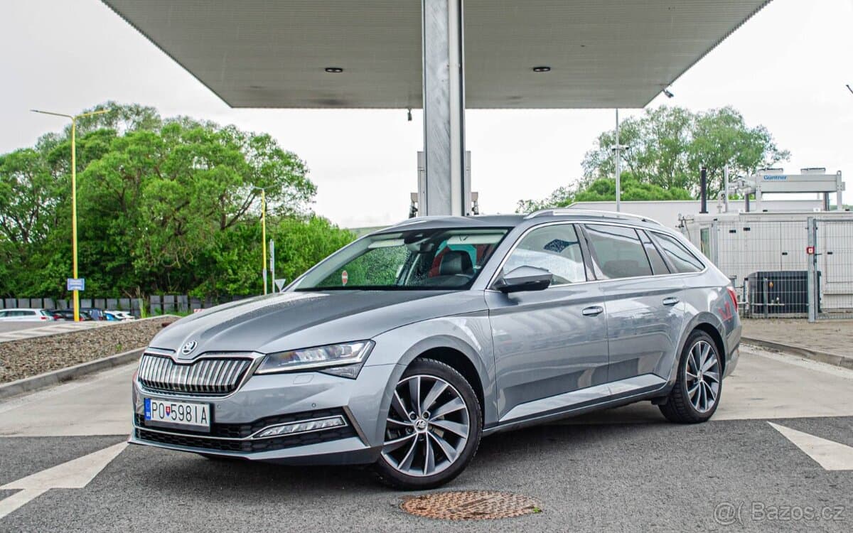 2020 Škoda SUPERB - 7
