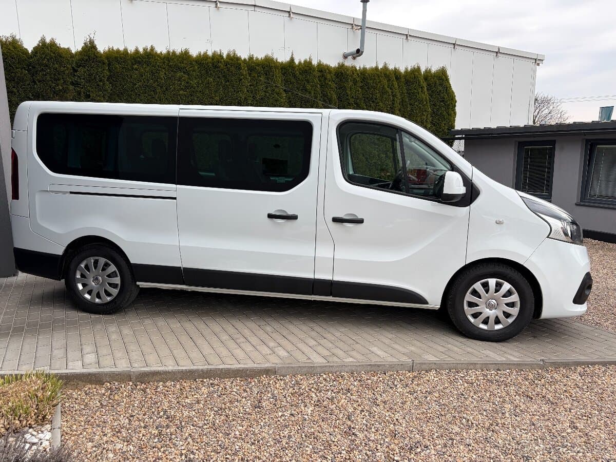 2017 Renault TRAFIC - 7
