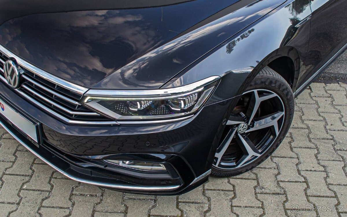2020 Volkswagen PASSAT - 7