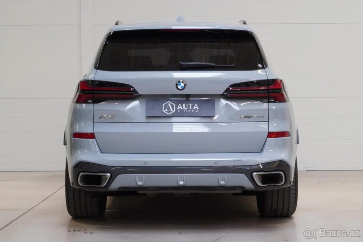 2024 BMW X5 - 7