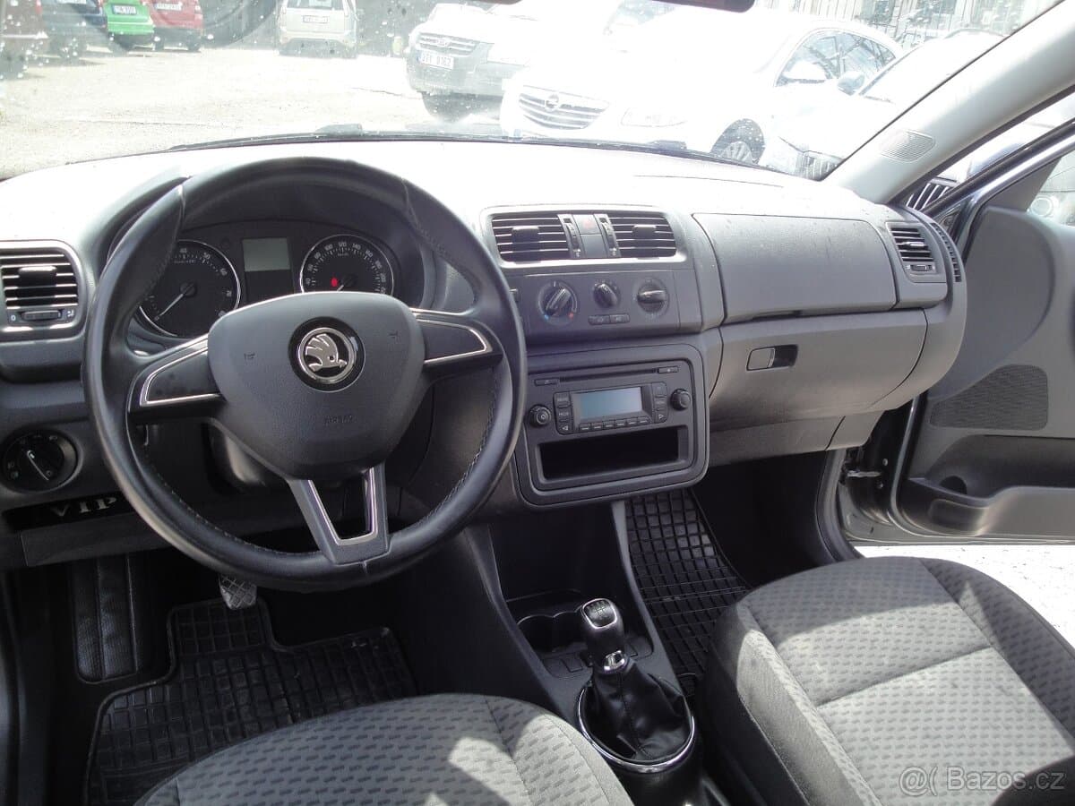 2014 Škoda FABIA - 7