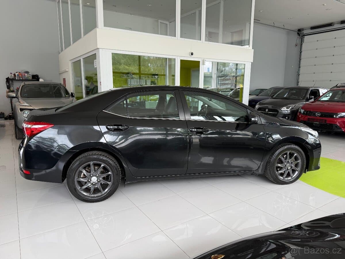 2014 Toyota COROLLA - 7