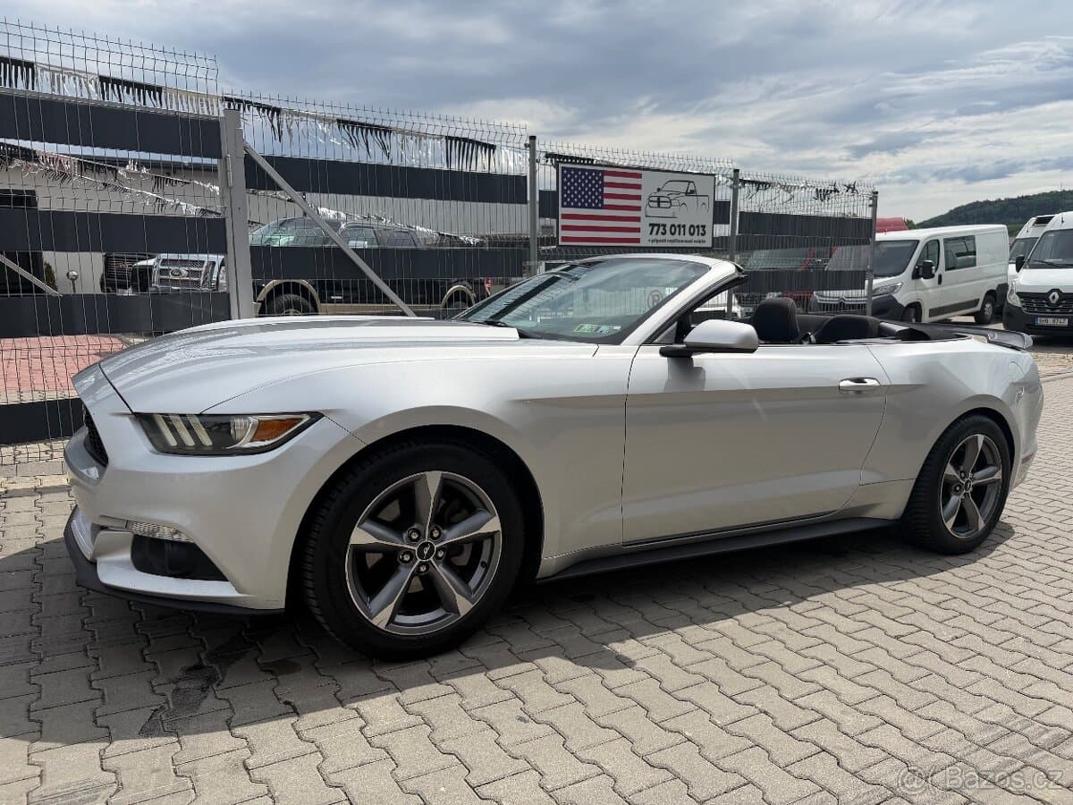 2016 Ford MUSTANG - 7