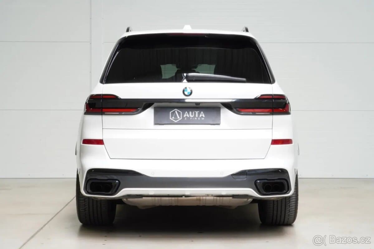 BMW X7 - 7