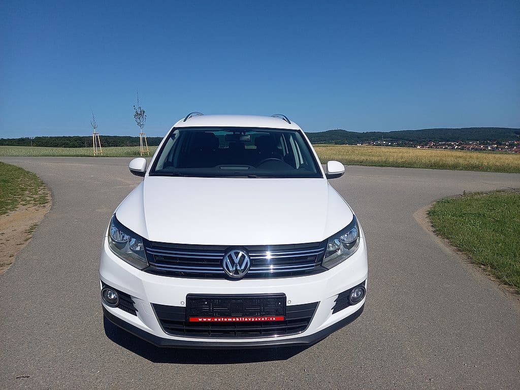 2012 Volkswagen TIGUAN - 7