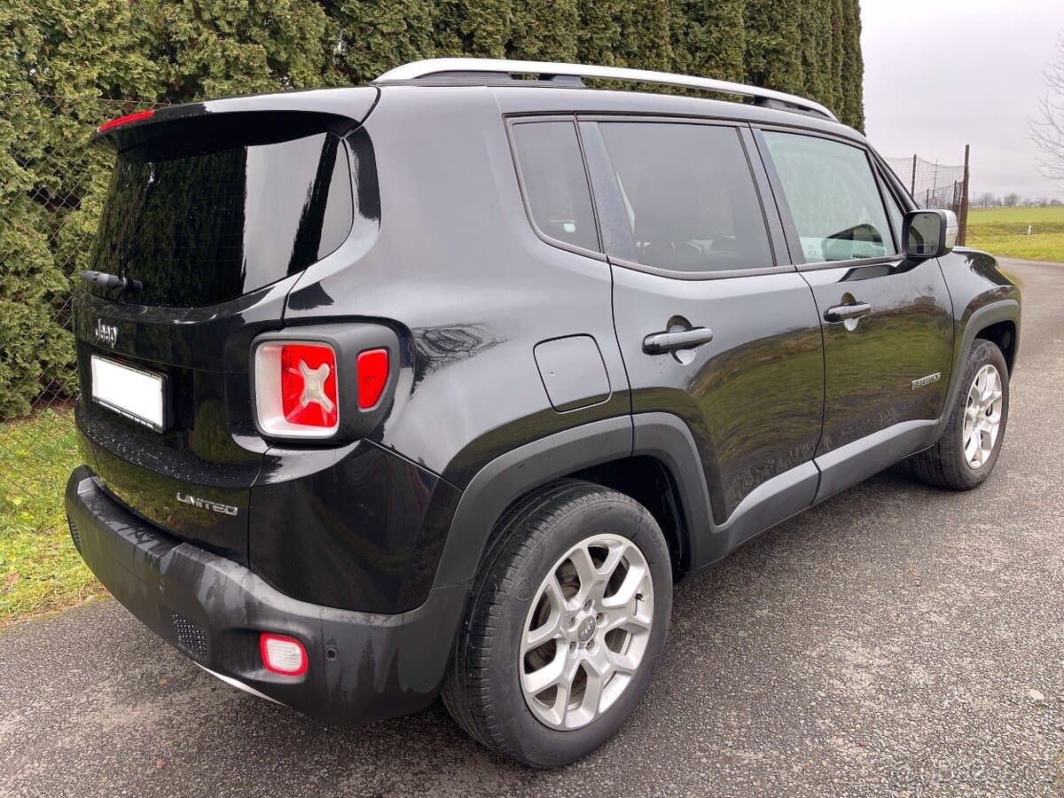 2015 Jeep RENEGADE - 7