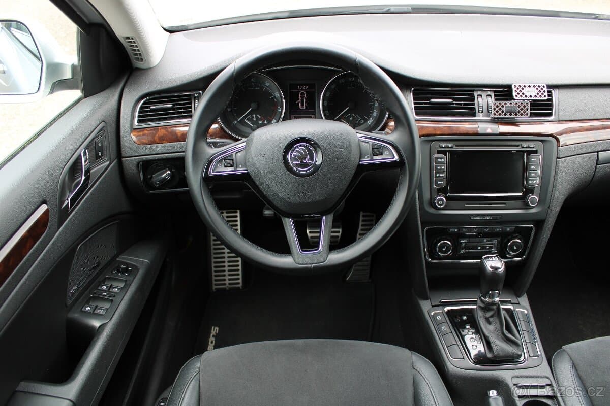 2014 Škoda SUPERB - 7