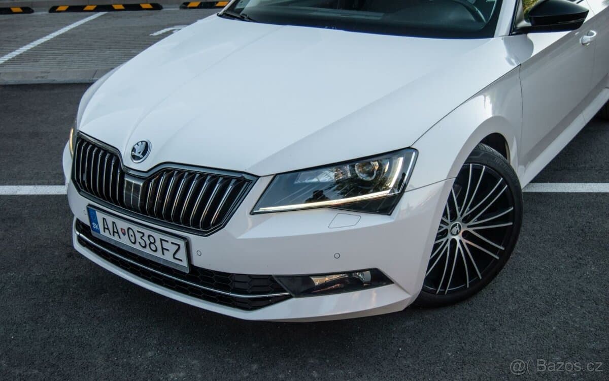 2016 Škoda SUPERB - 7