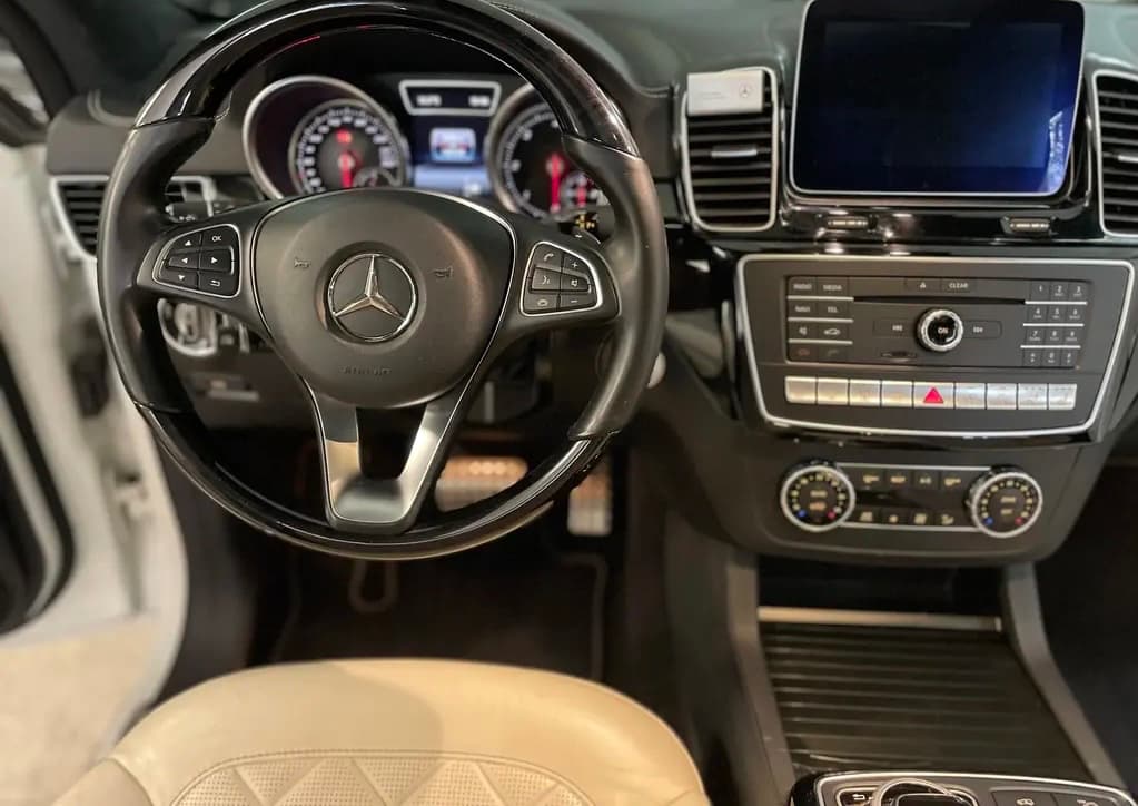 2017 Mercedes-Benz GL - 8