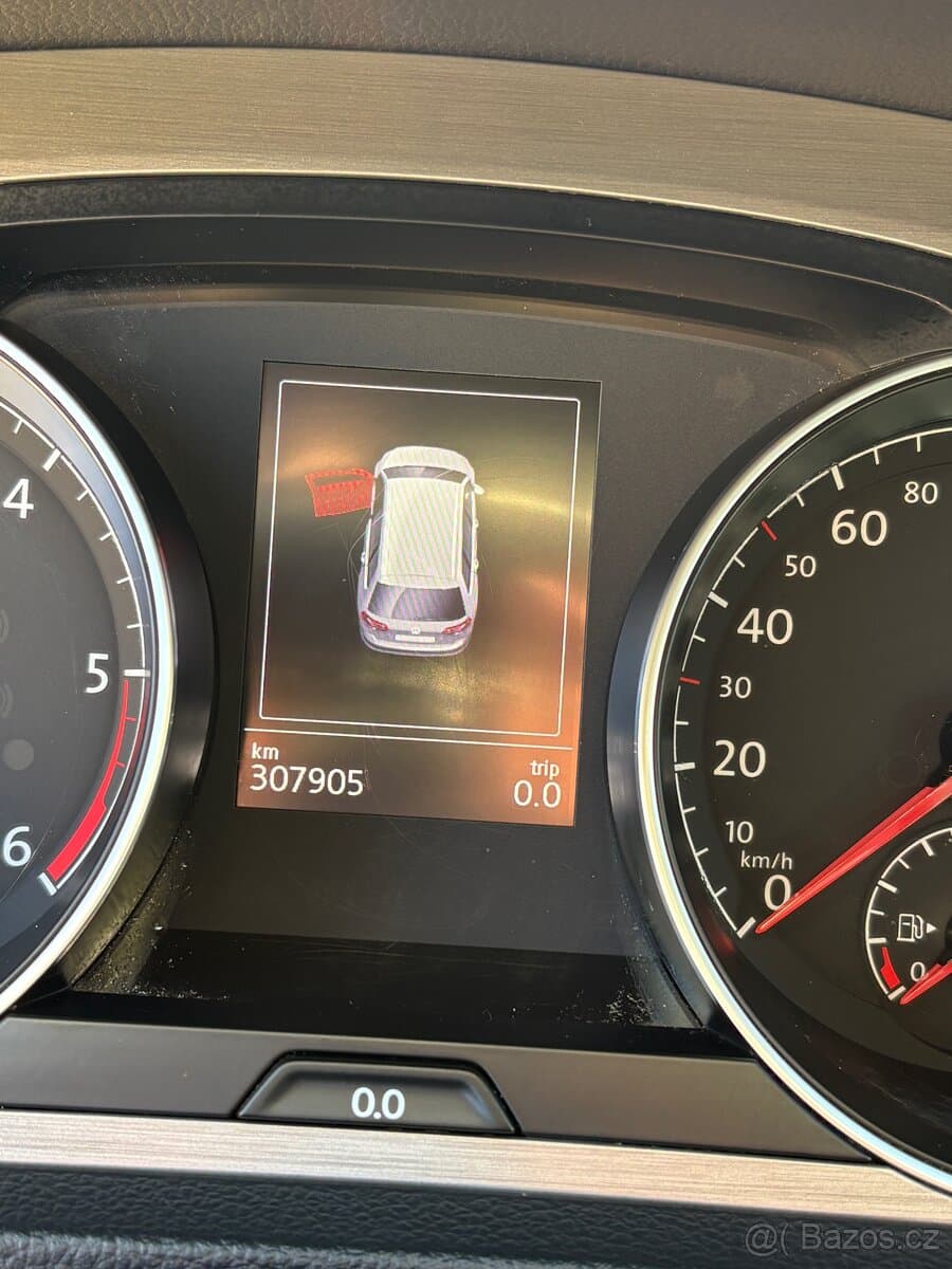 2015 Volkswagen GOLF - 8