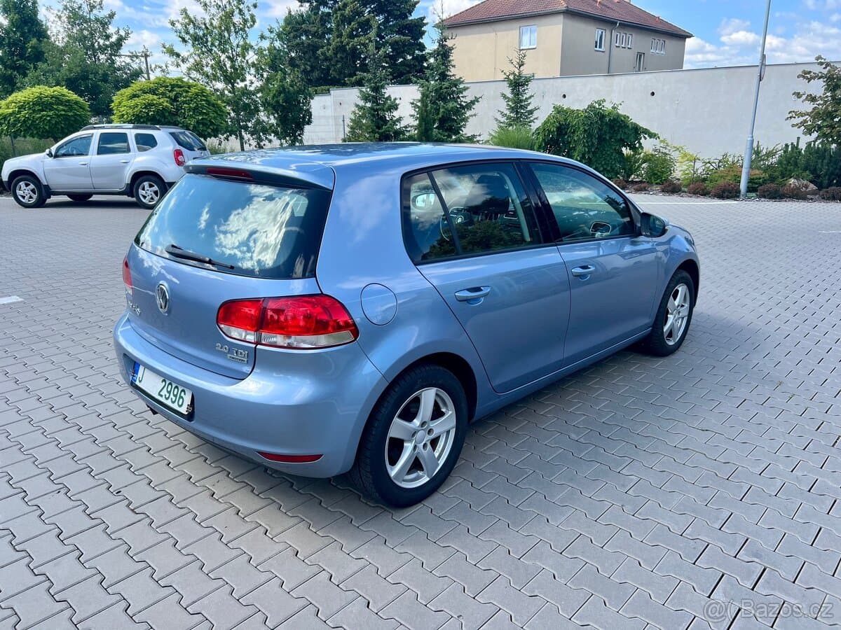 2011 Volkswagen GOLF - 8