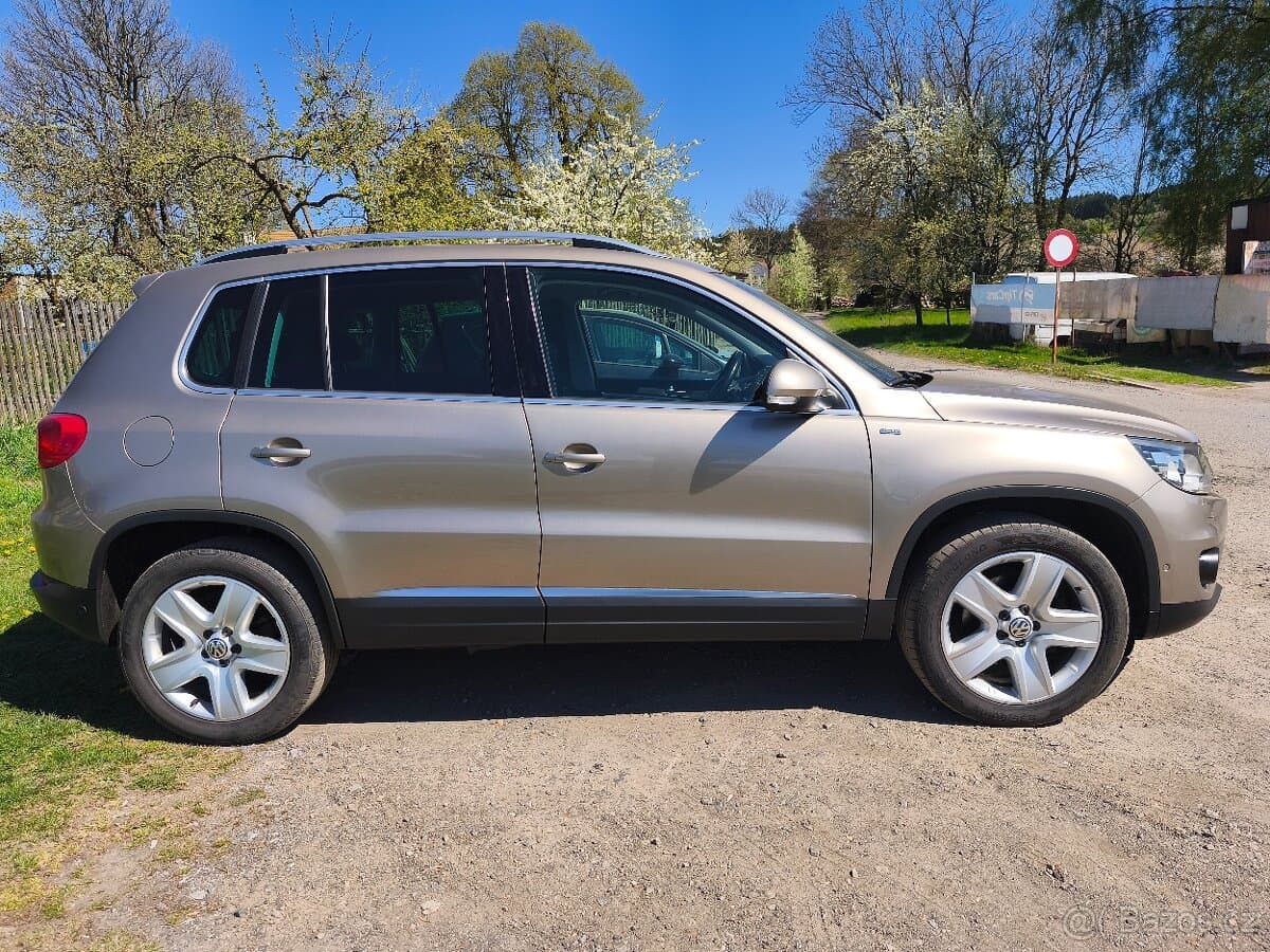 2014 Volkswagen TIGUAN - 8