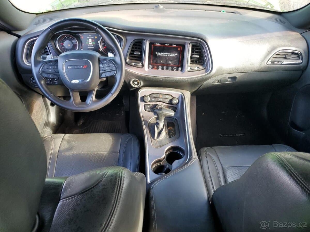 2017 Dodge CHALLENGER - 8