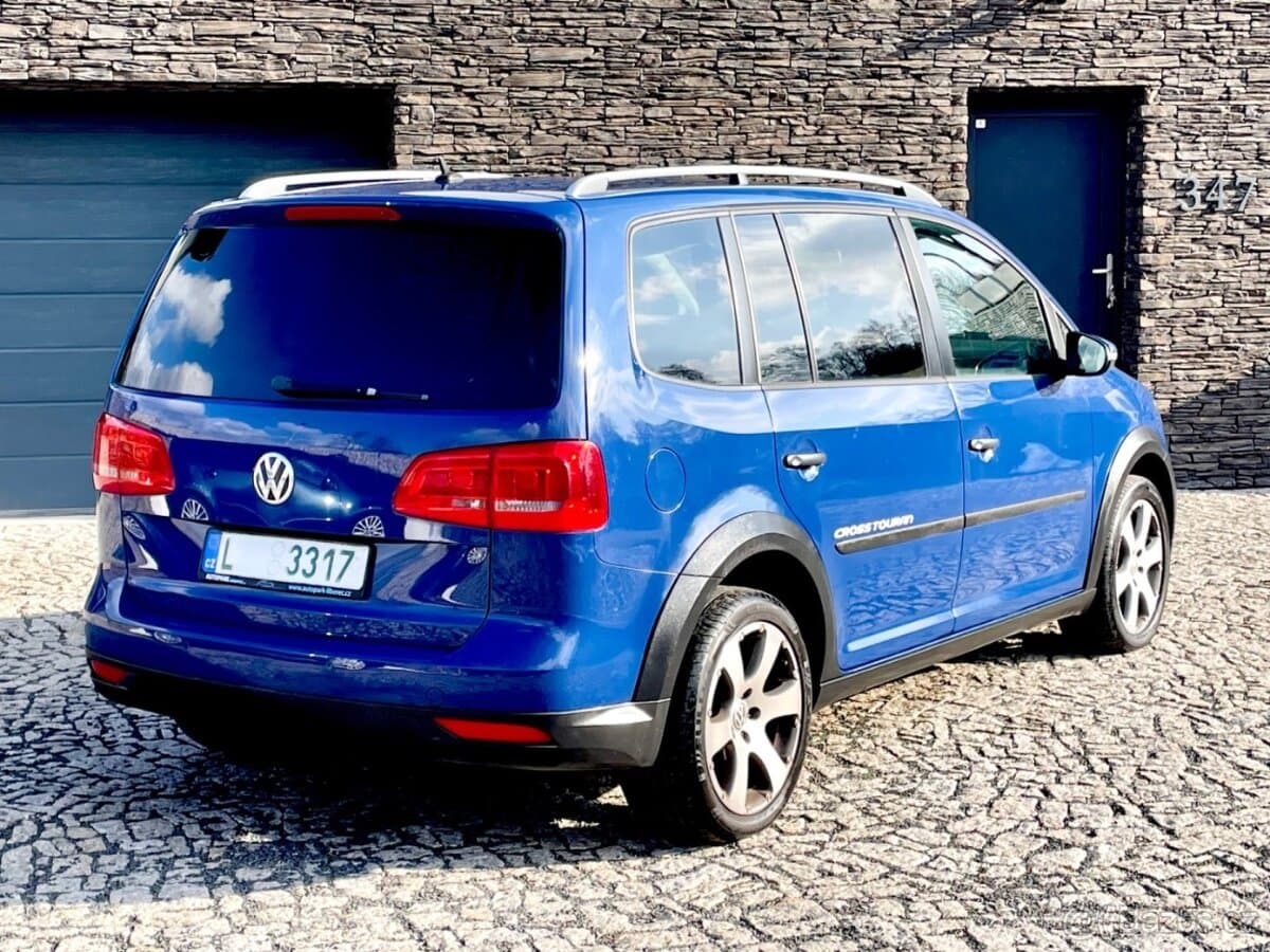 2011 Volkswagen TOURAN - 8