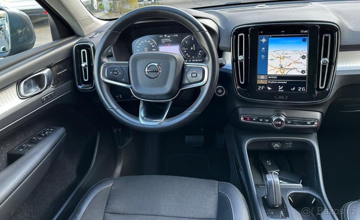 2019 Volvo XC40 - 8