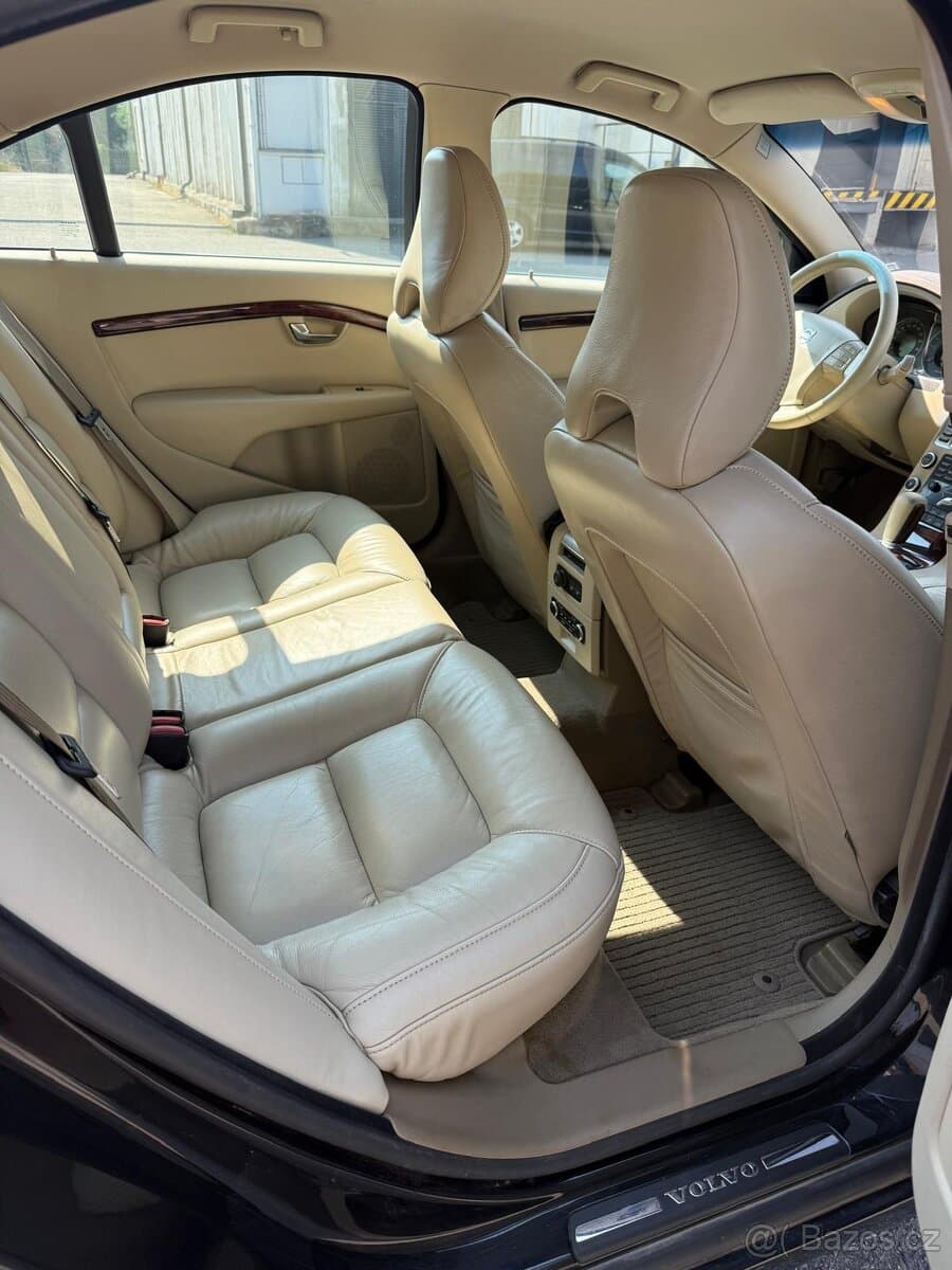 2007 Volvo S80 - 8