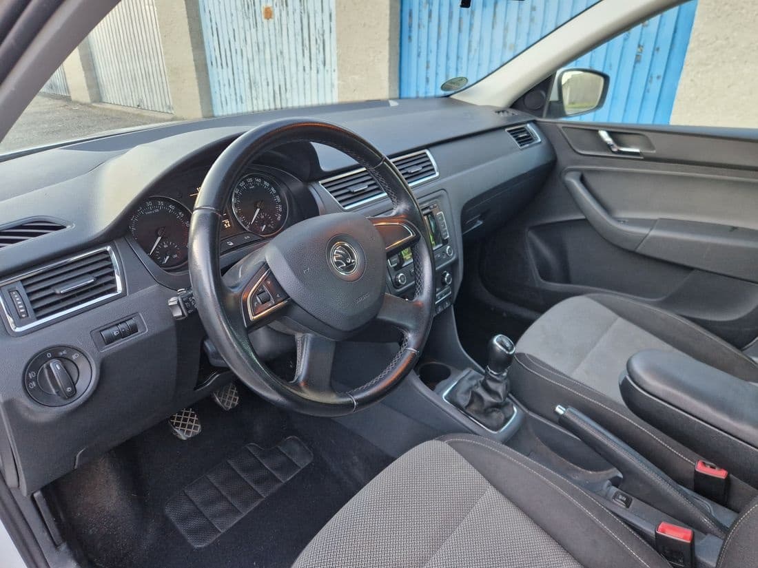2012 Škoda RAPID - 8