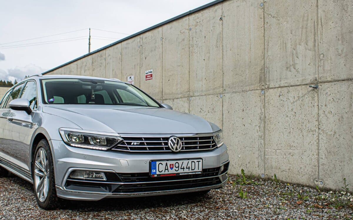 2018 Volkswagen PASSAT - 8