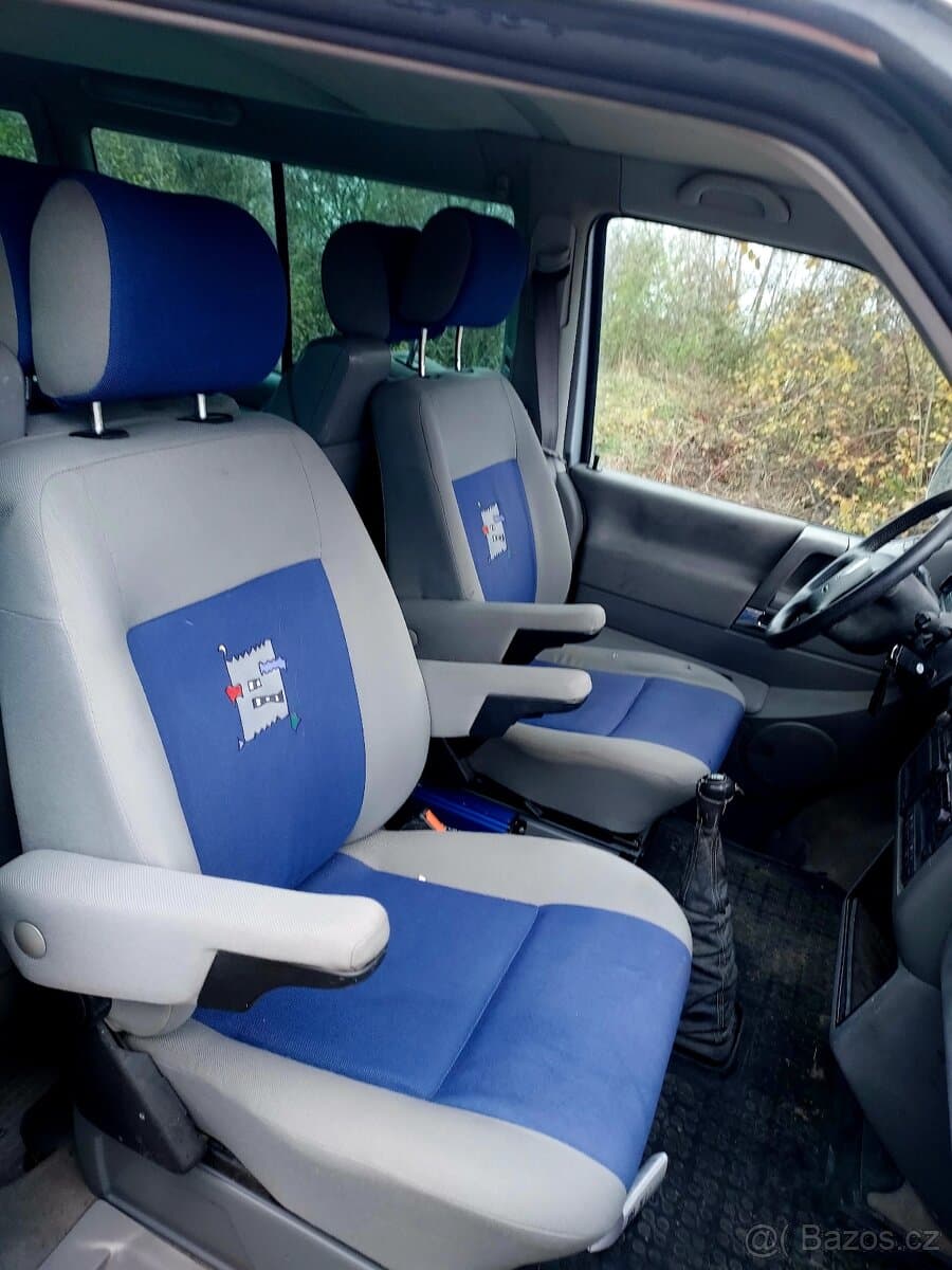 2000 Volkswagen MULTIVAN - 8