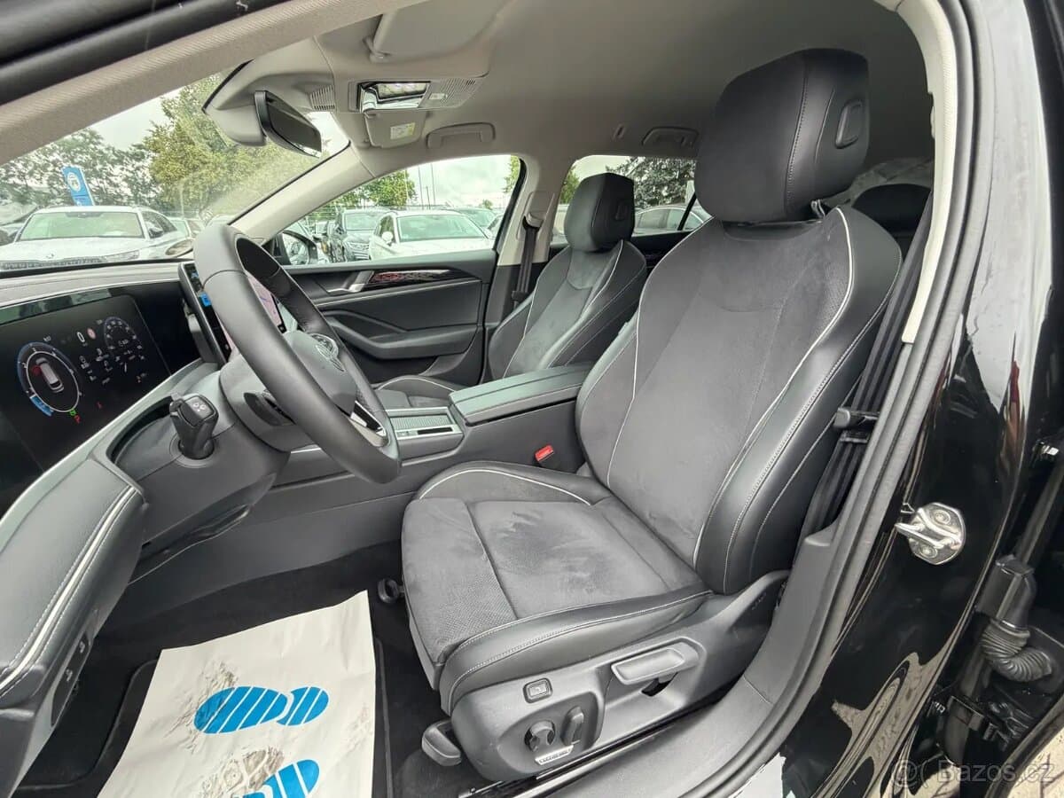 2024 Volkswagen PASSAT - 8