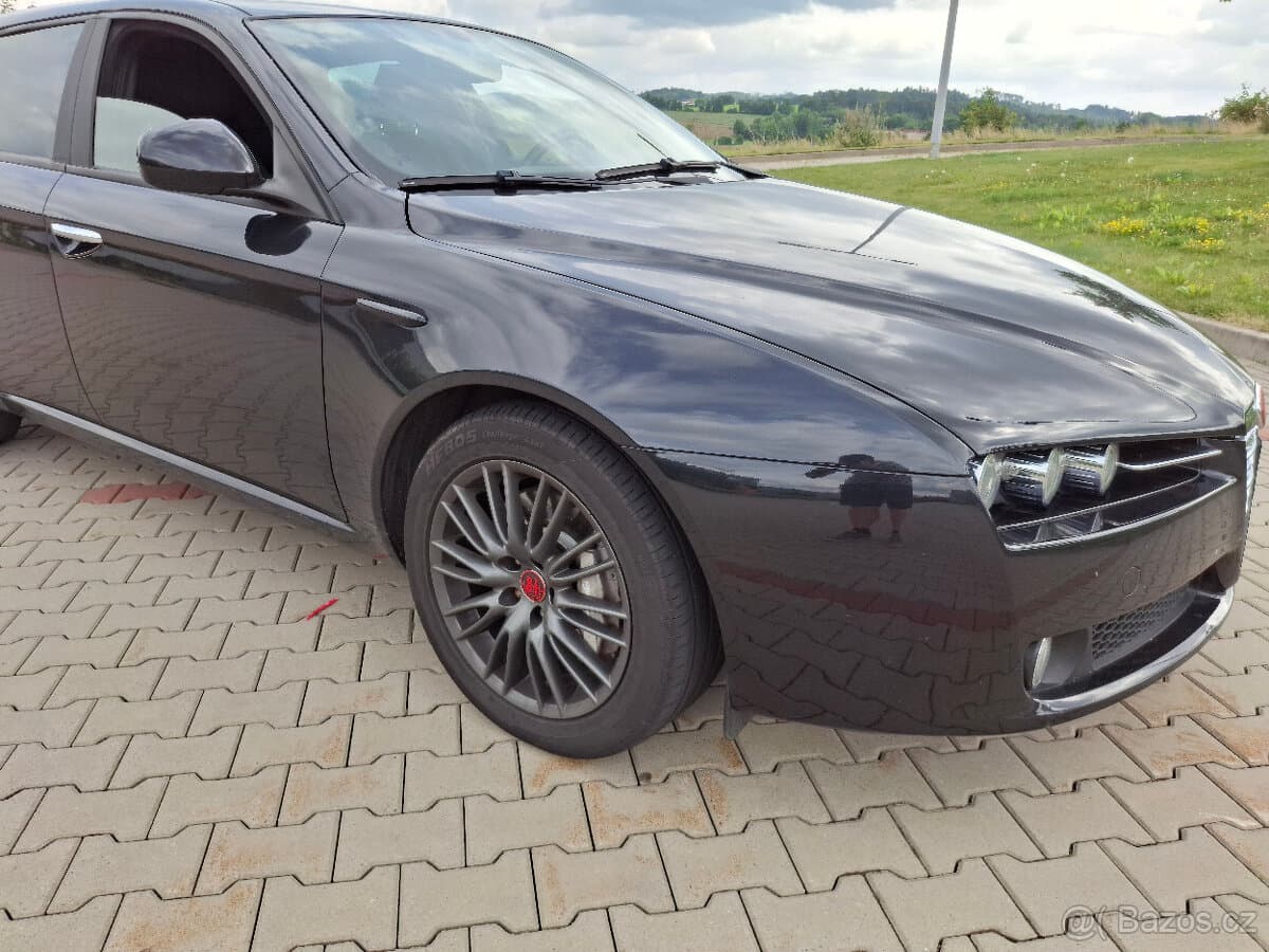 2009 Alfa Romeo 159 - 8