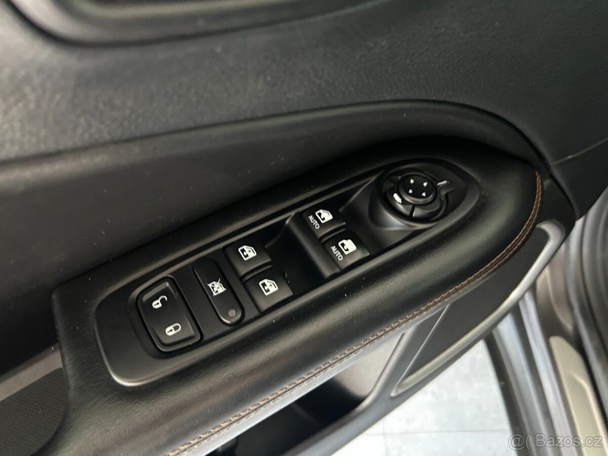 2019 Jeep COMPASS - 8