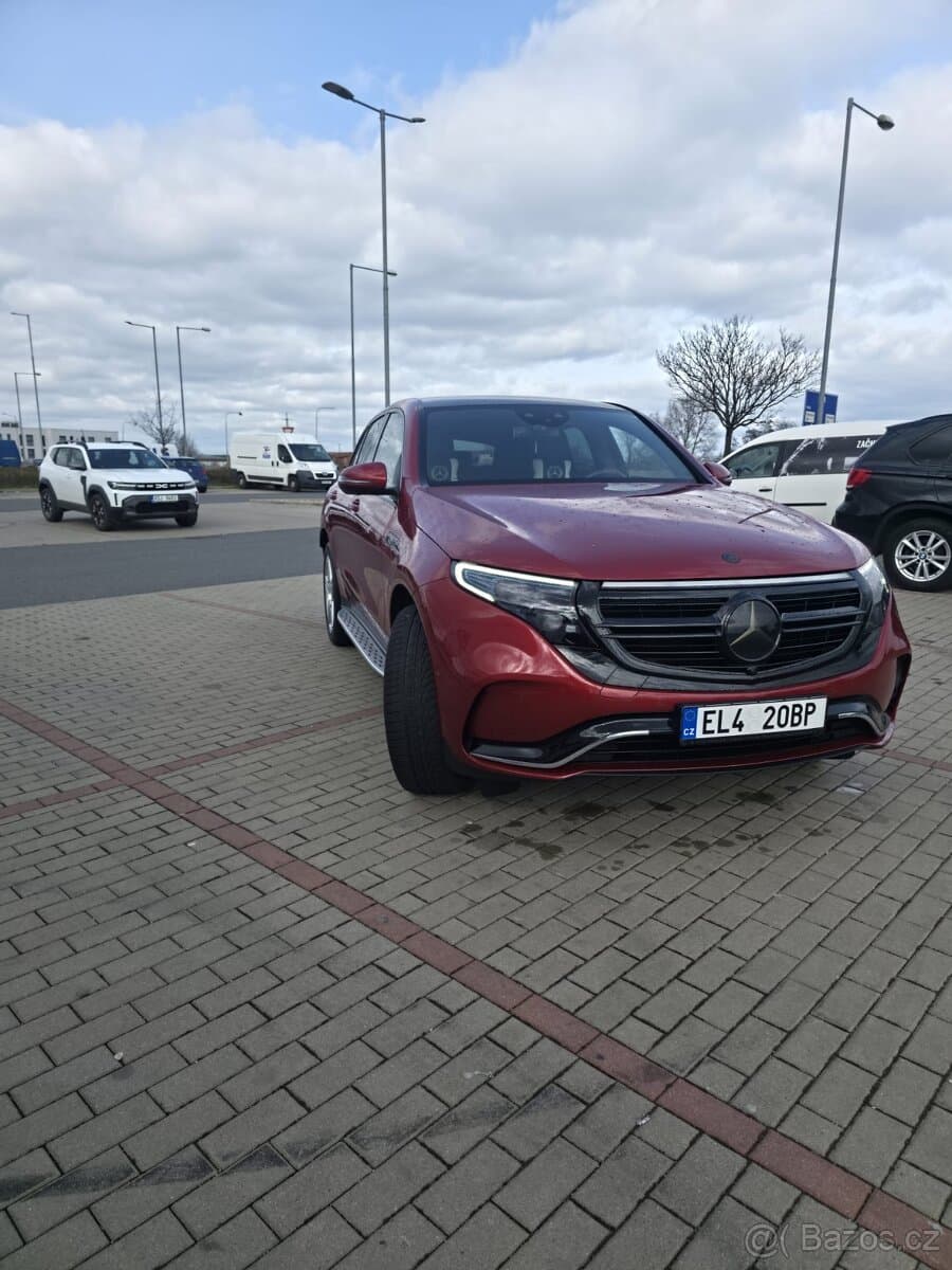 2022 Mercedes-Benz EQC - 8