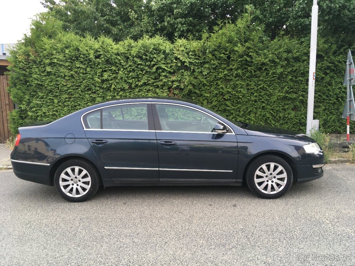 Volkswagen PASSAT - 8