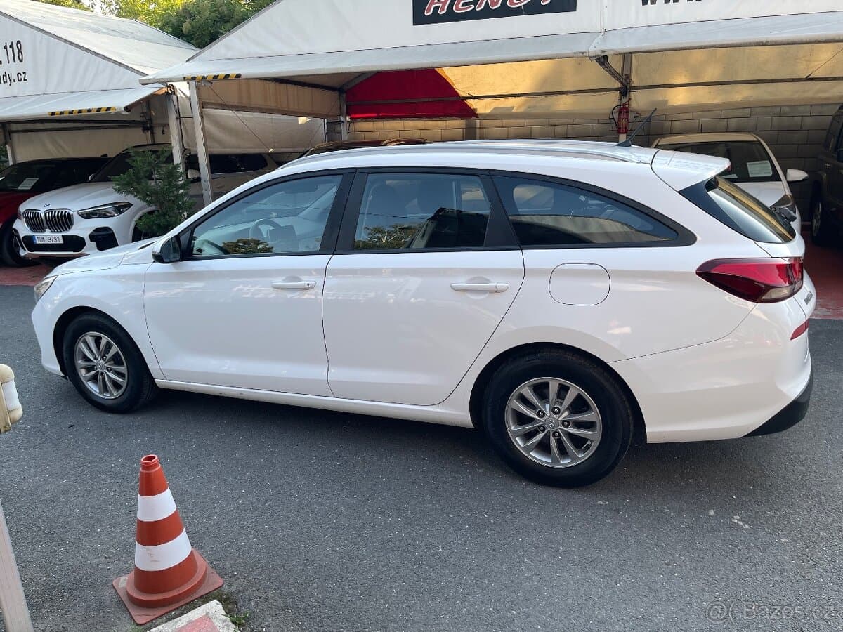 2019 Hyundai i30 - 8