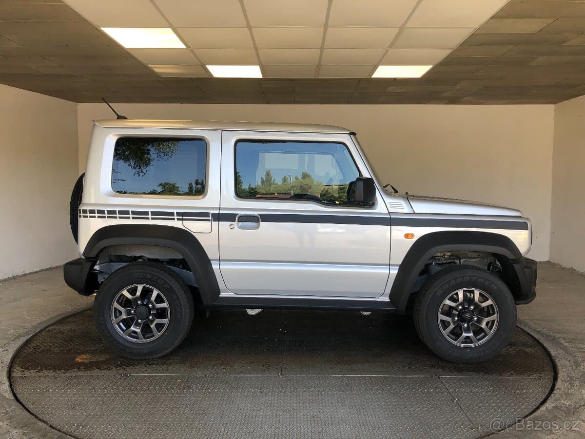 2025 Suzuki JIMNY - 8
