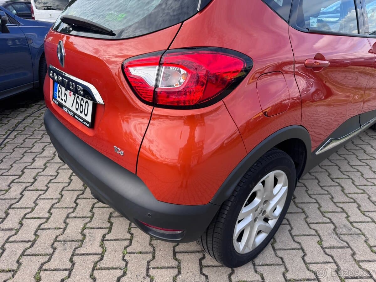 2016 Renault CAPTUR - 8