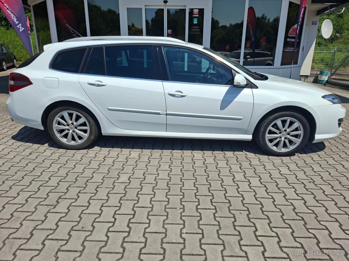 2013 Renault LAGUNA - 8