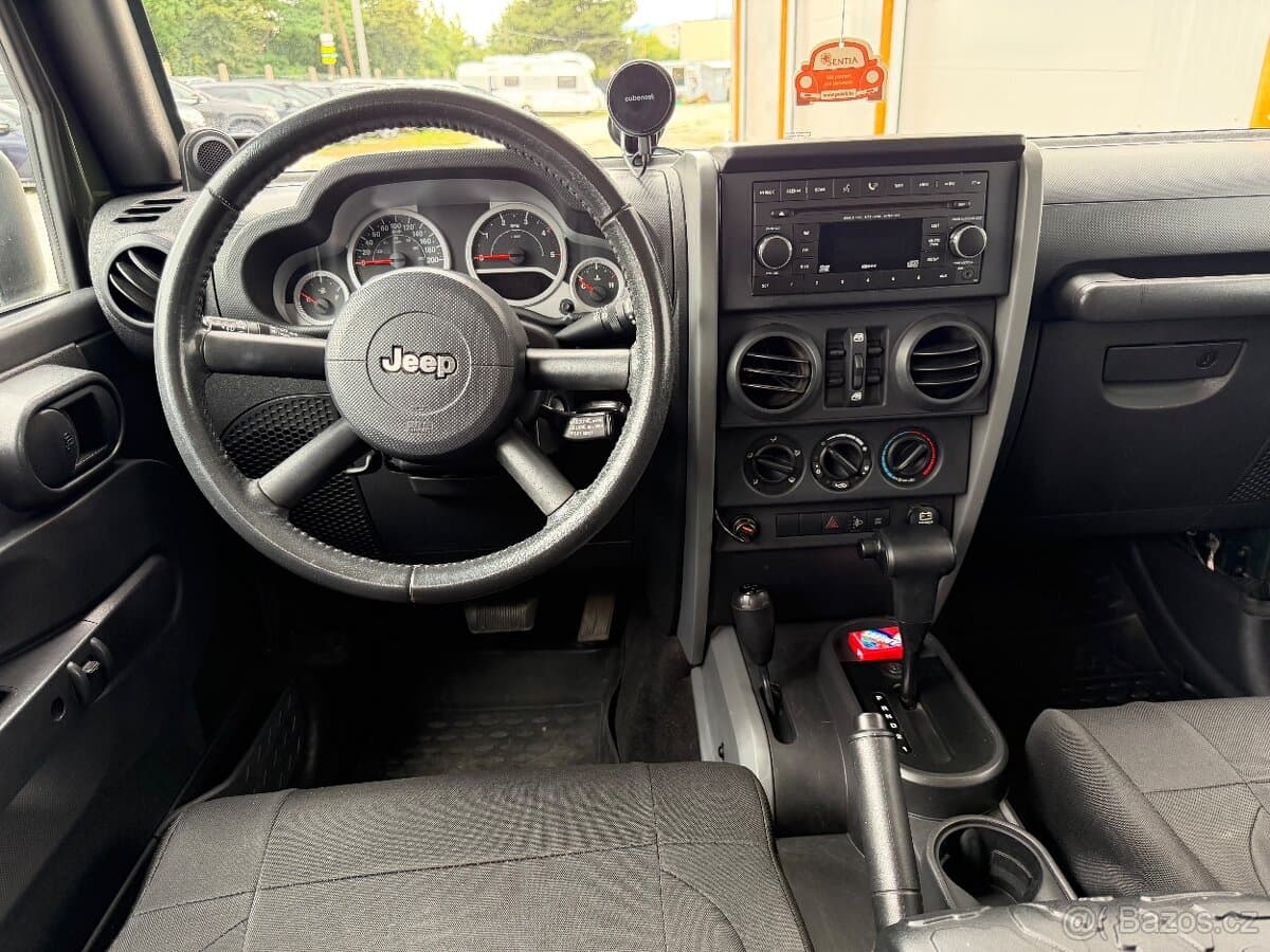 2007 Jeep WRANGLER - 8