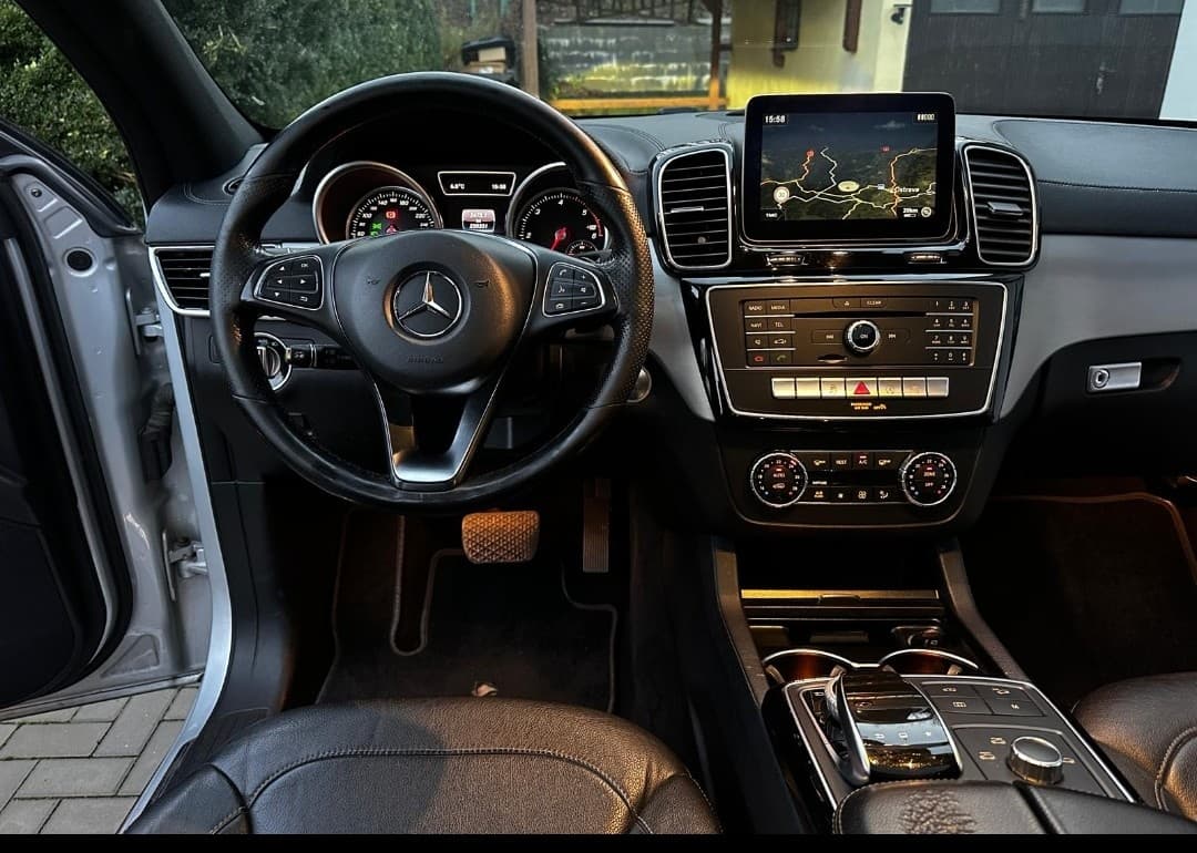2016 Mercedes-Benz GL - 8