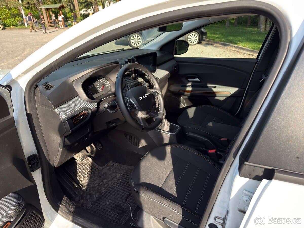 2023 Dacia SANDERO - 8