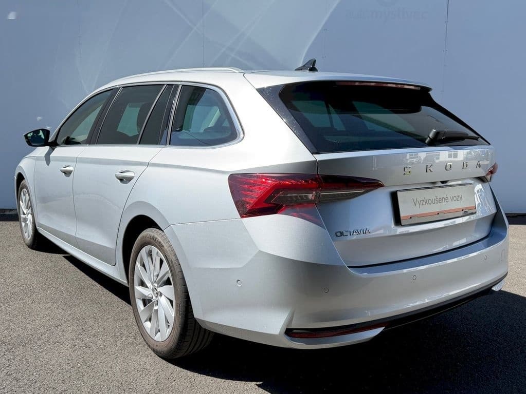 2025 Škoda OCTAVIA - 8