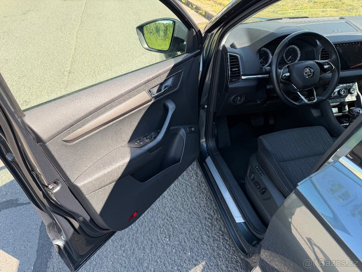 2020 Škoda KAROQ - 8