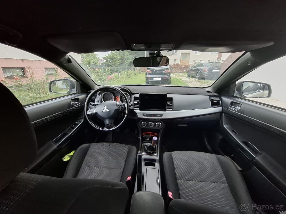 2011 Mitsubishi LANCER - 8