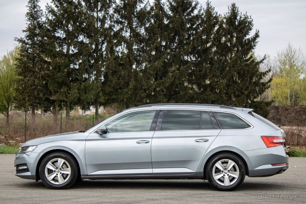 2020 Škoda SUPERB - 8