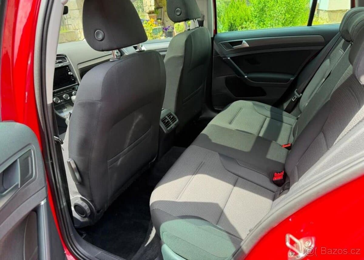 2019 Volkswagen GOLF - 8