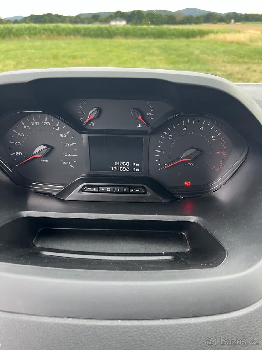 2023 Peugeot PARTNER - 8