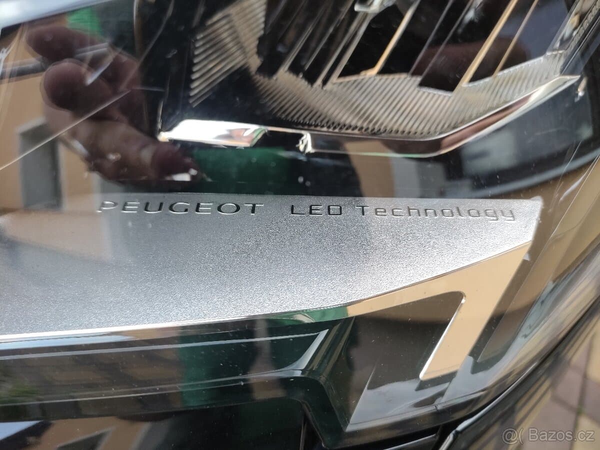 2021 Peugeot 5008 - 8