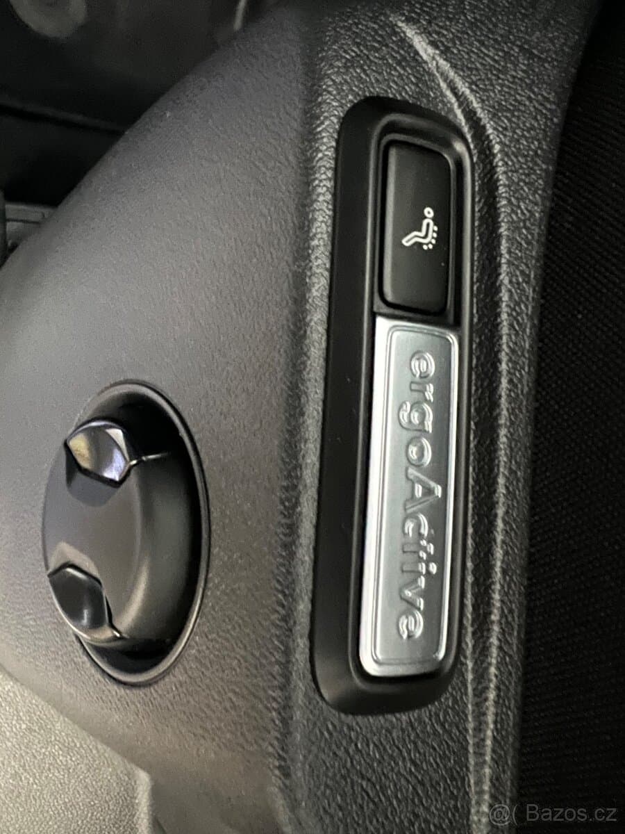 2021 Volkswagen TIGUAN - 8