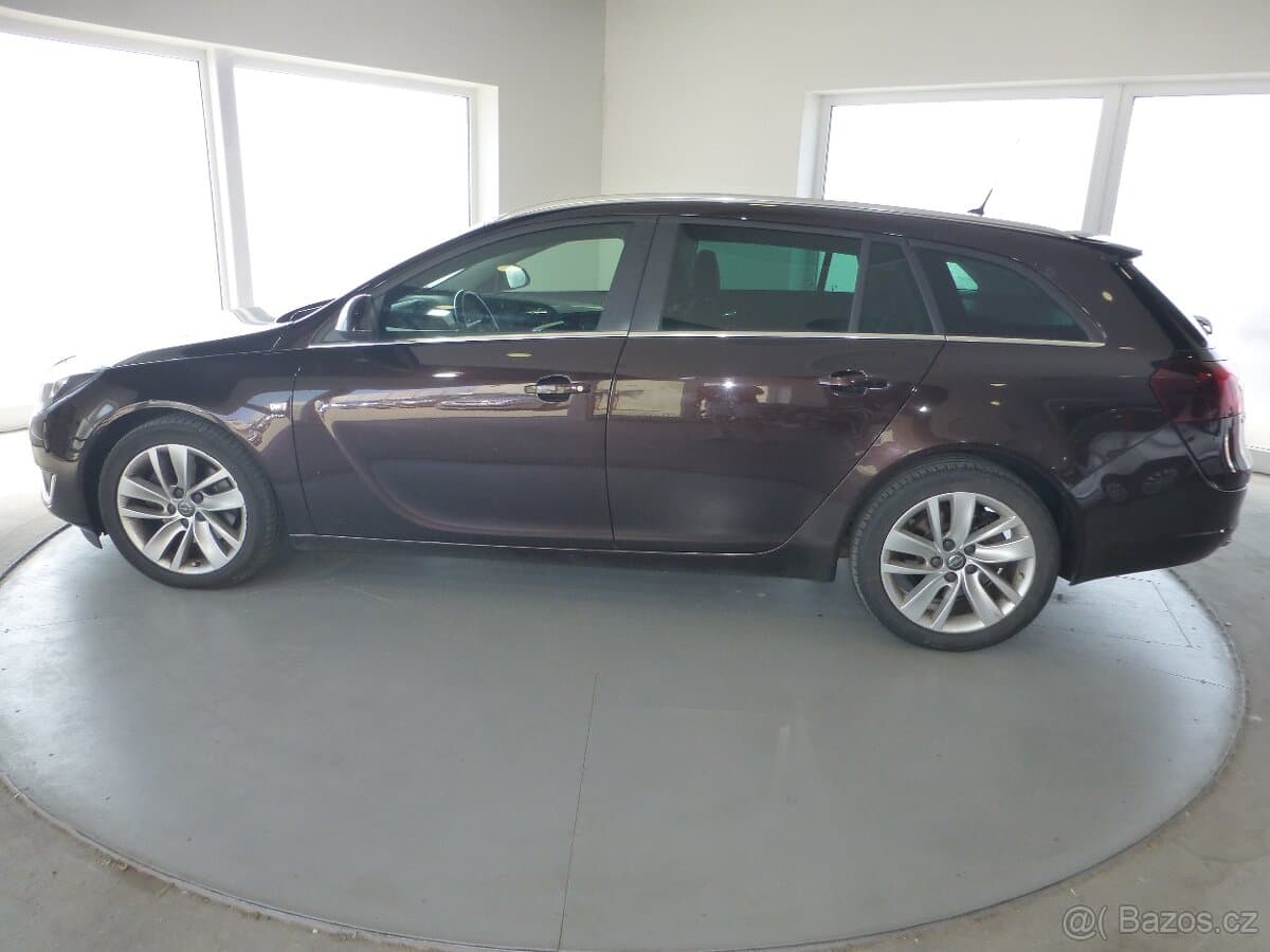 2016 Opel INSIGNIA - 8